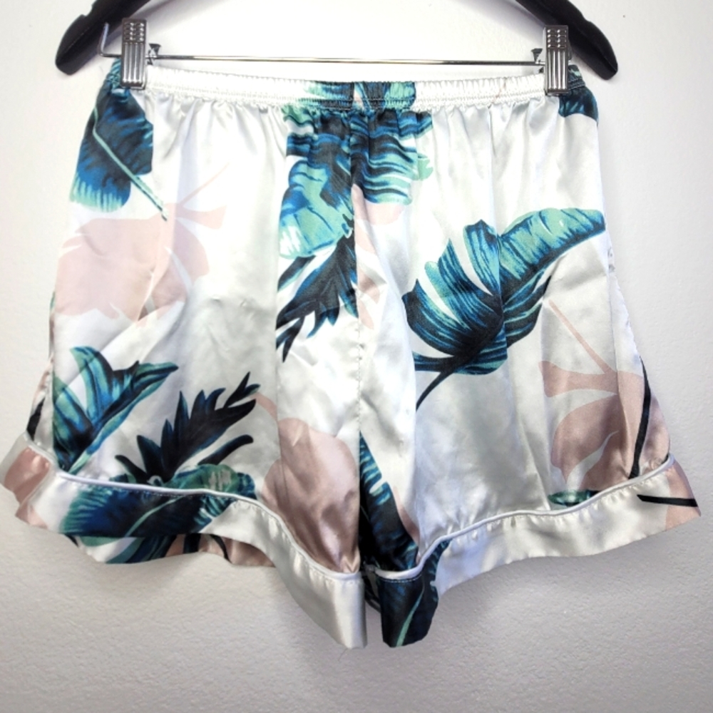 Satin Pajama Shorts With Leaves XL NWOT Extra Large